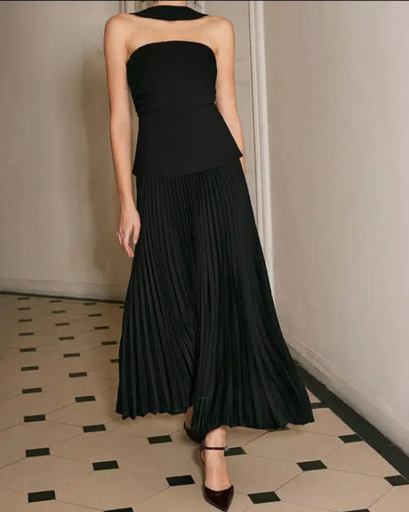 Aurella Halter Maxi Dress in Black